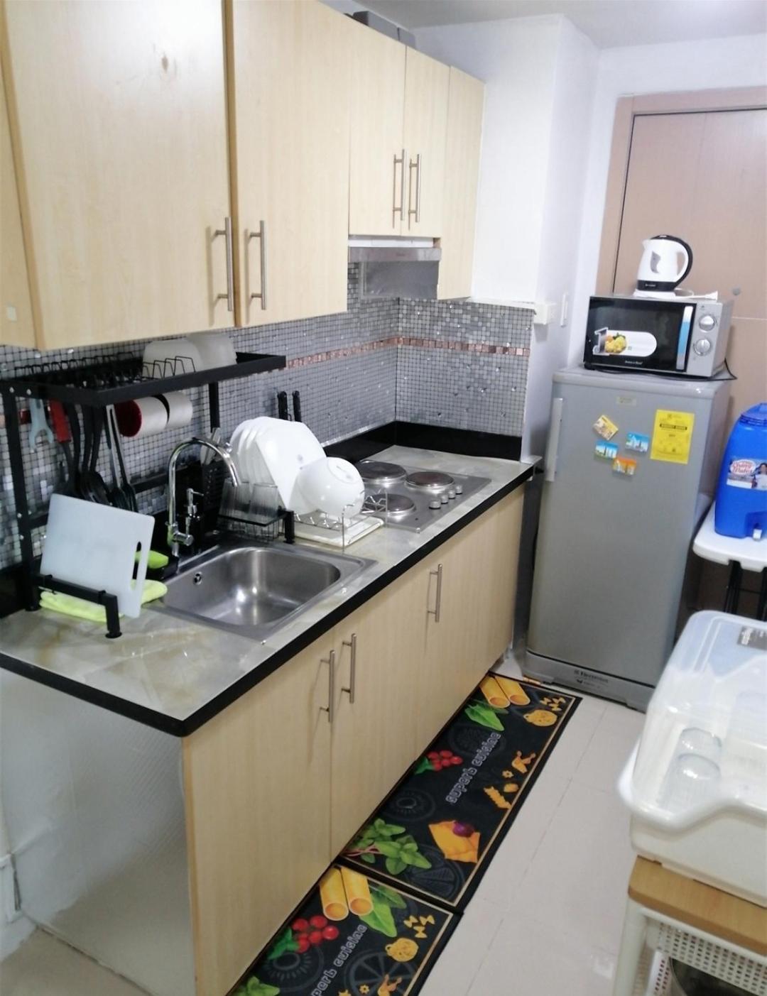 Jocelyn Staycation Apartment Manila