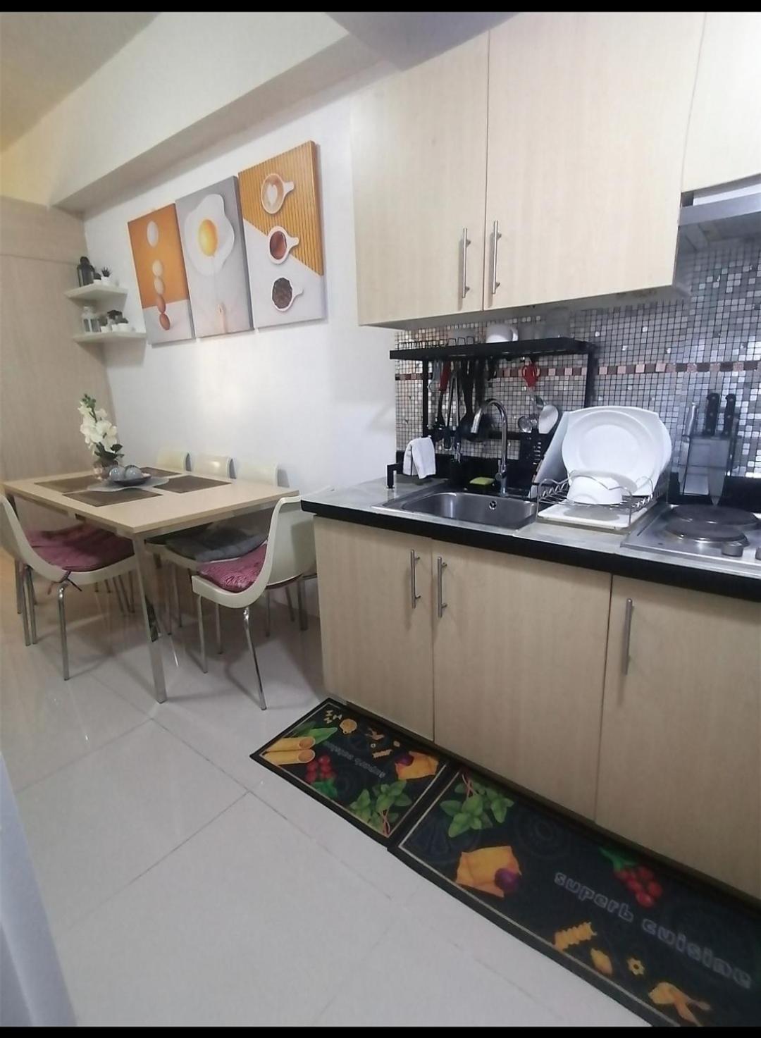 Jocelyn Staycation Apartment *