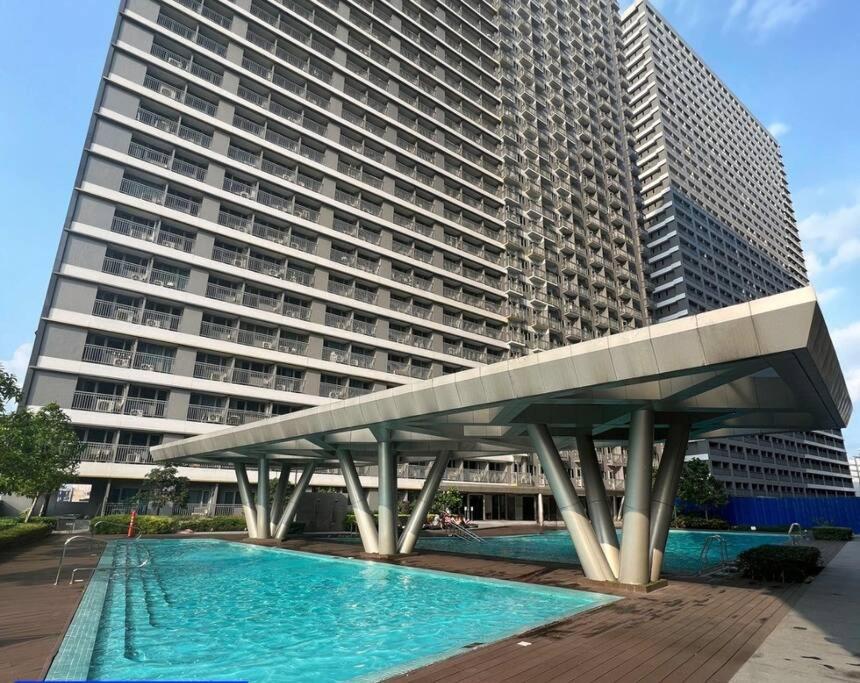 Apartamento Cozy New 1br Fame Residences With Balcony *