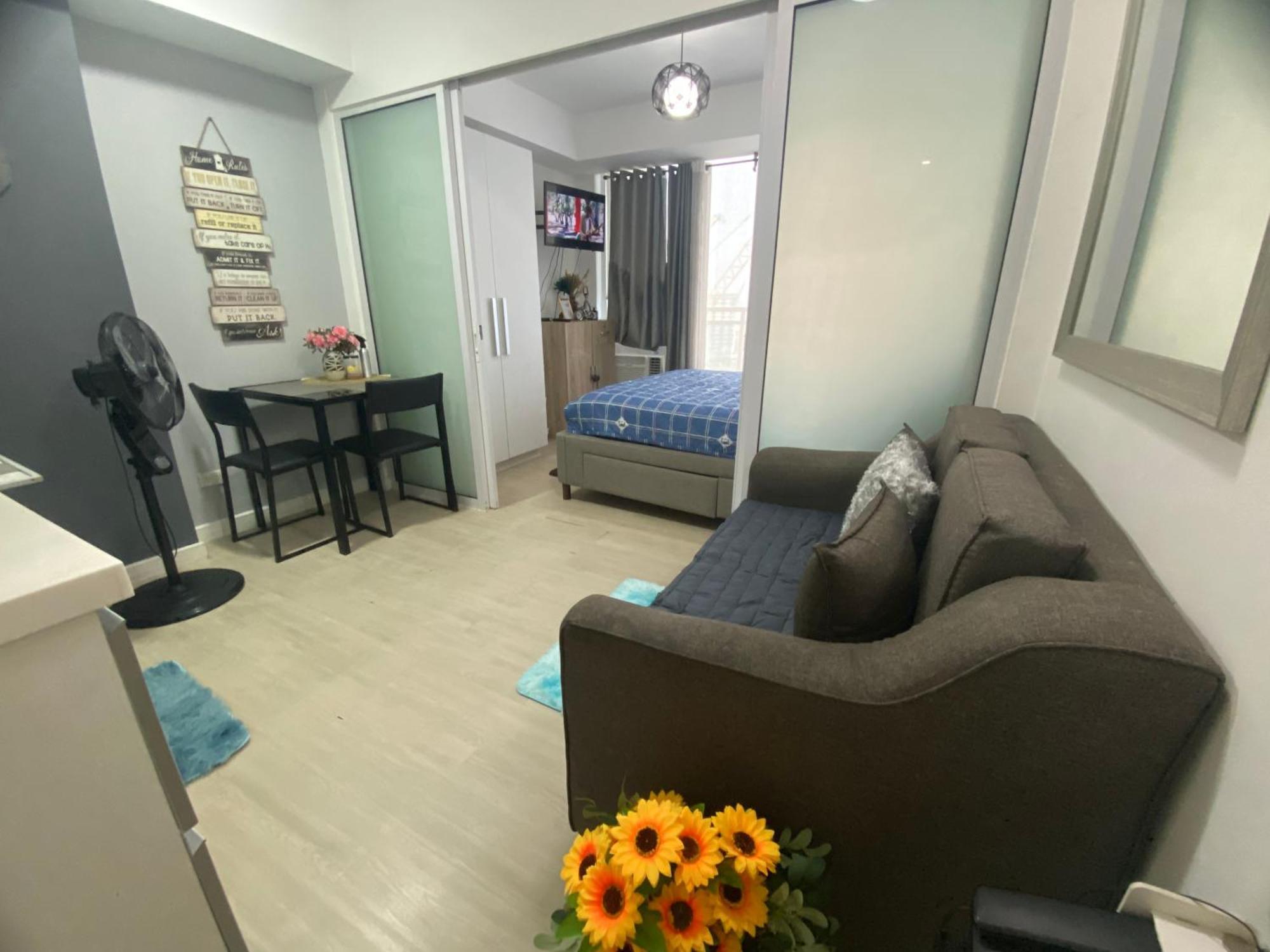 Azure Staycation In Paranaque View Manila