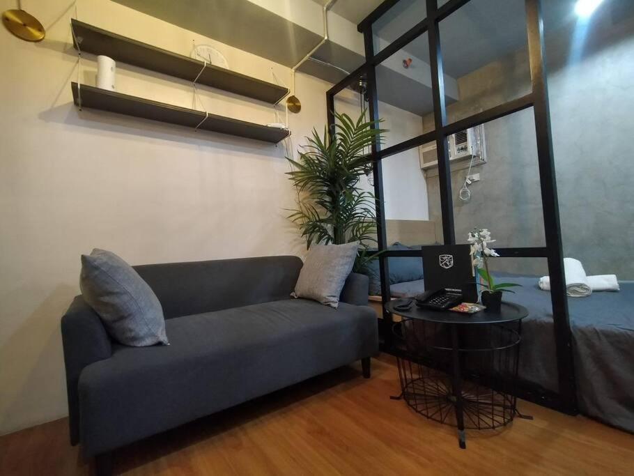 Brand New In Pasig With Free Pool Access Apartment Manila