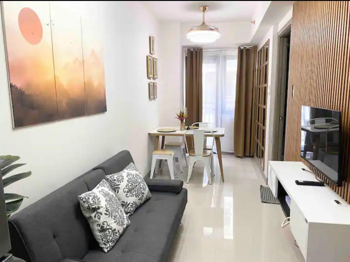1br Staycation Near Mall Of & Airport Manila