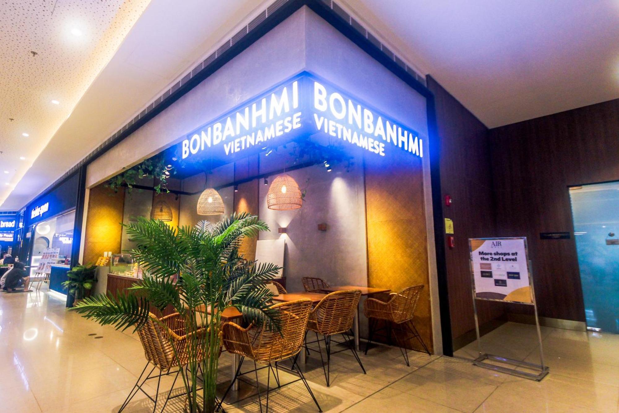 Beauty Cindrella Makati Penthouse 3 Bedroom Apartment