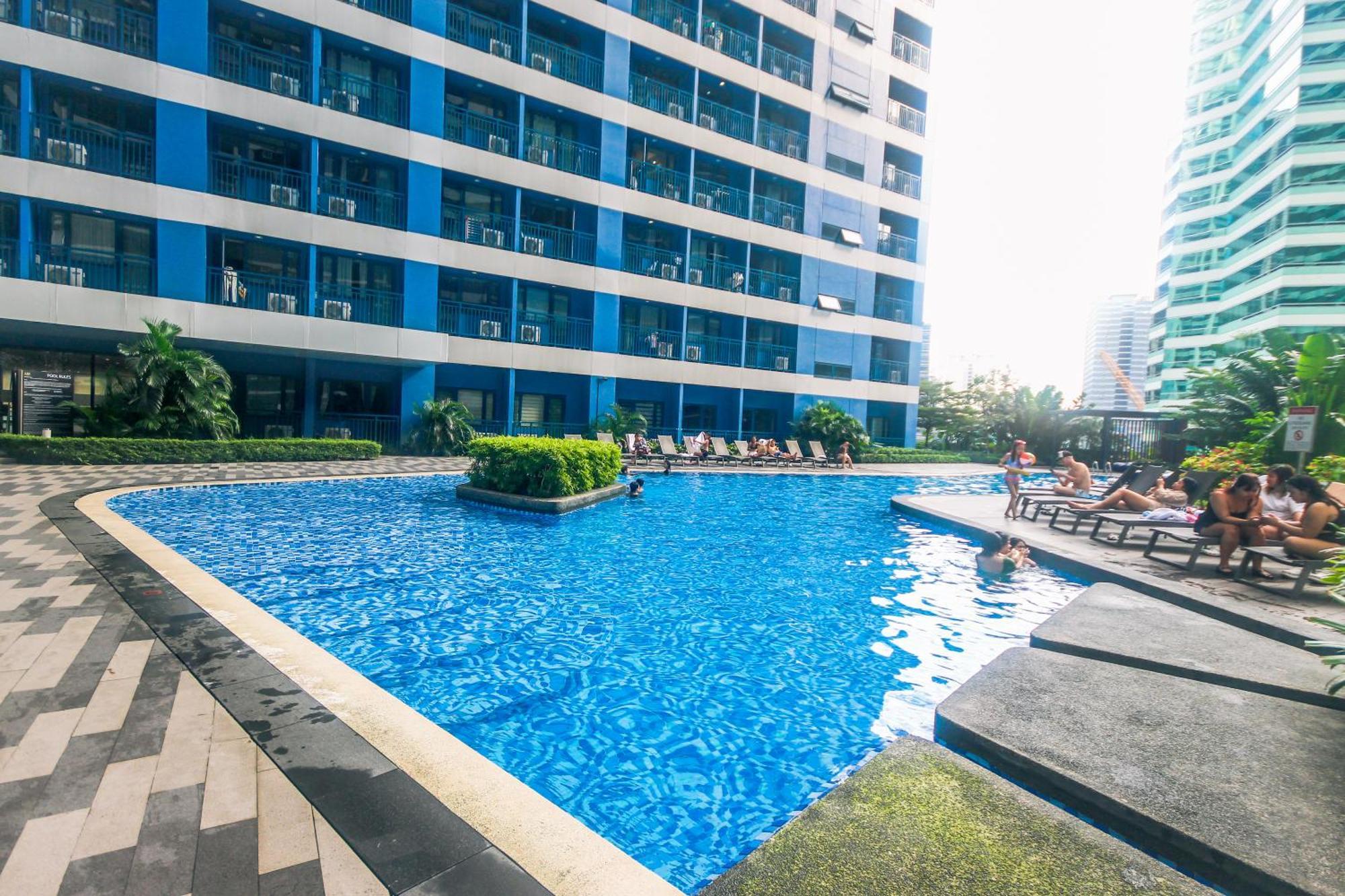 Beauty Cindrella Makati Penthouse 3 Bedroom Apartment *
