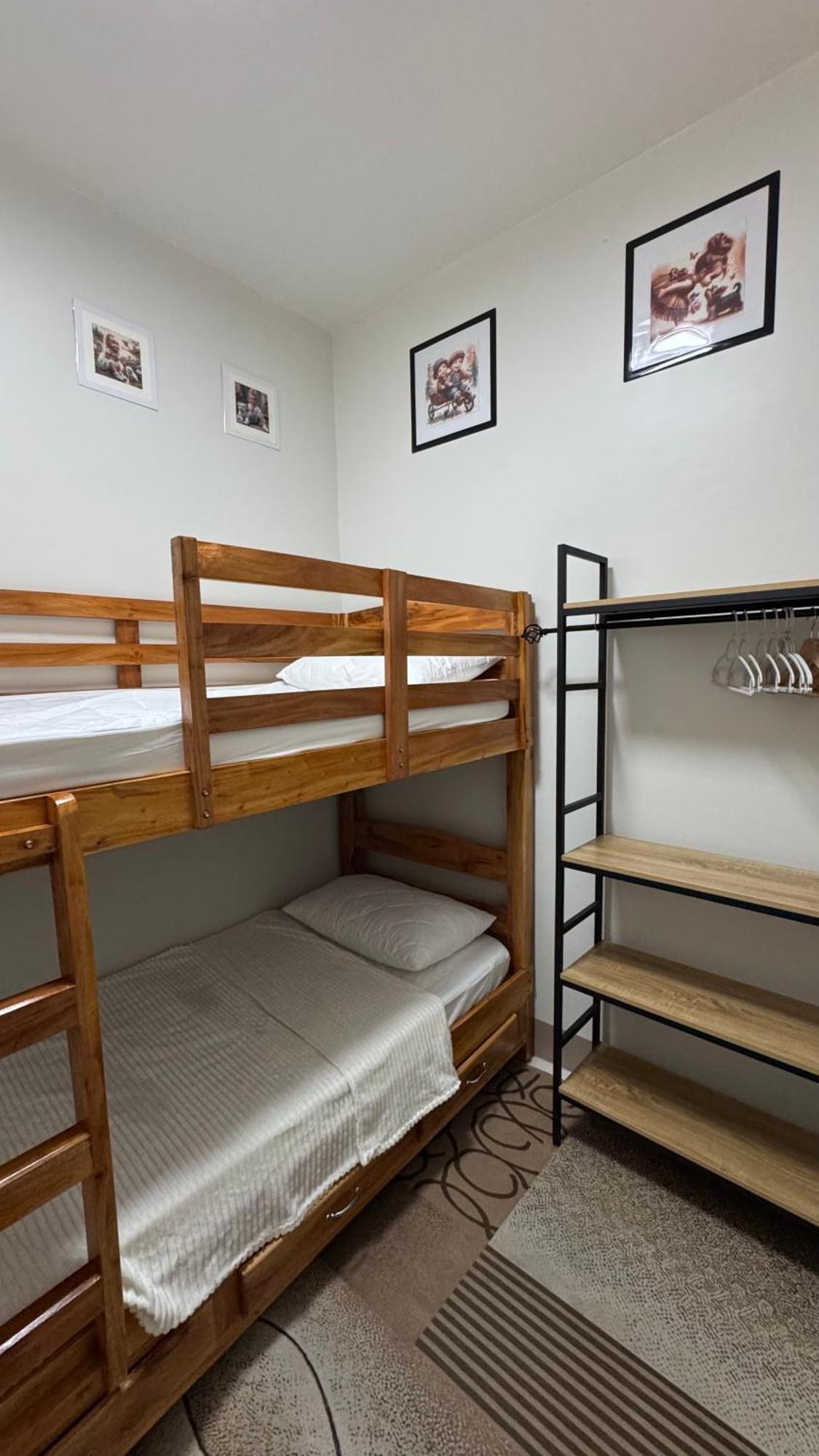 Apartment 2br Unit In Smdc Shore 3 With Pool Access
