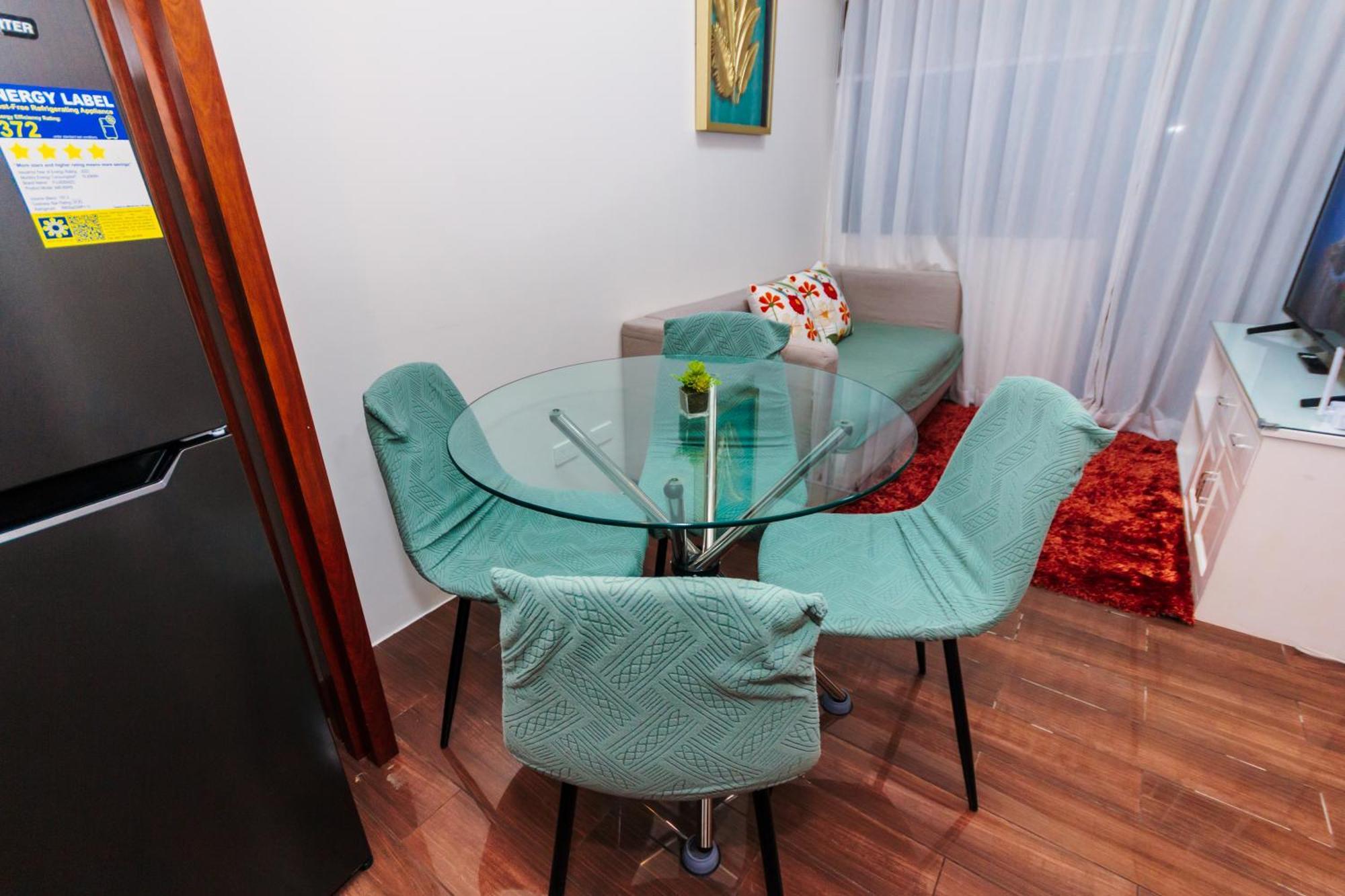 Apartment Beauty Cindrella Makati Penthouse 3 Bedroom Manila