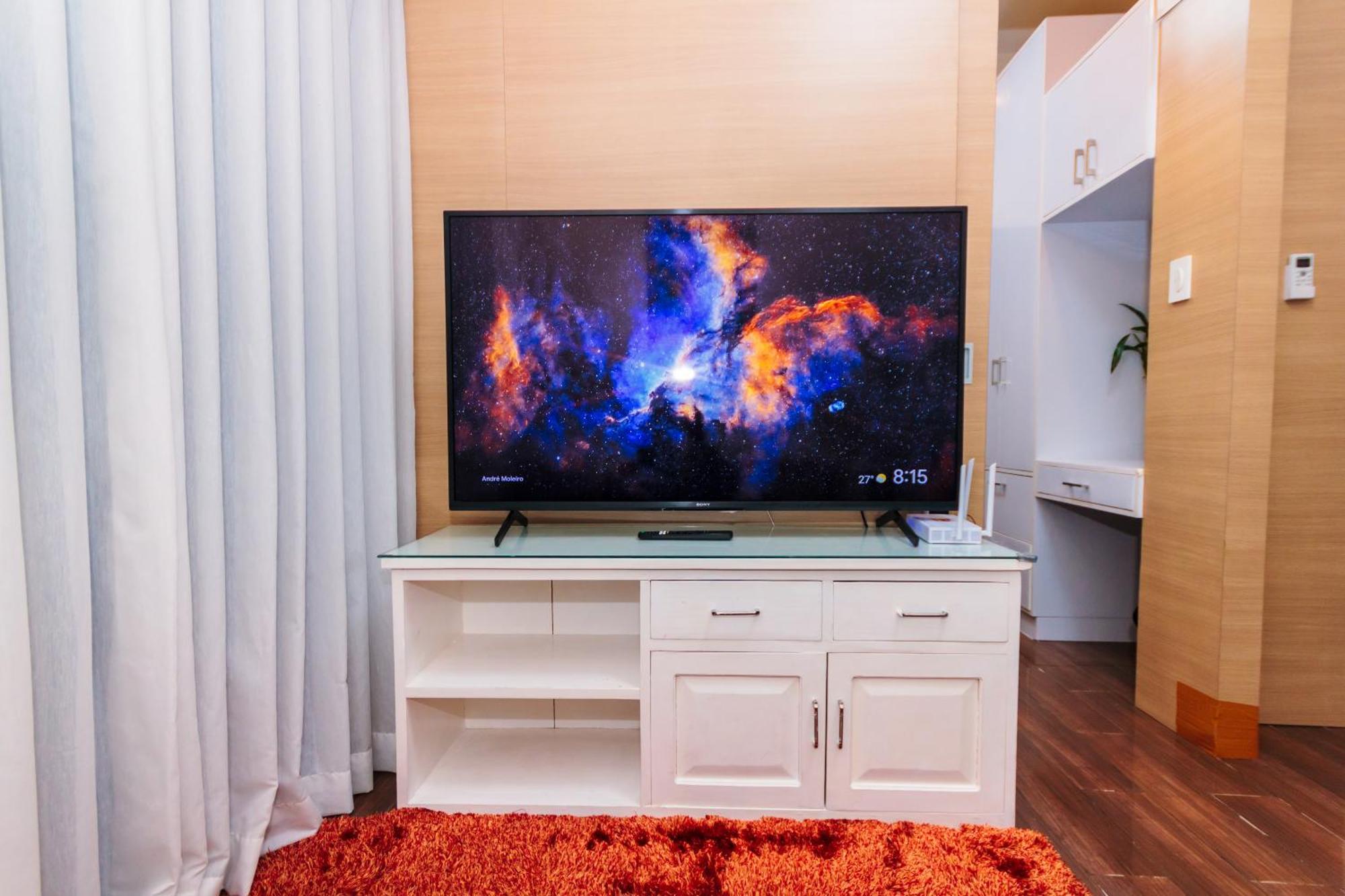 Beauty Cindrella Makati Penthouse 3 Bedroom Apartment *
