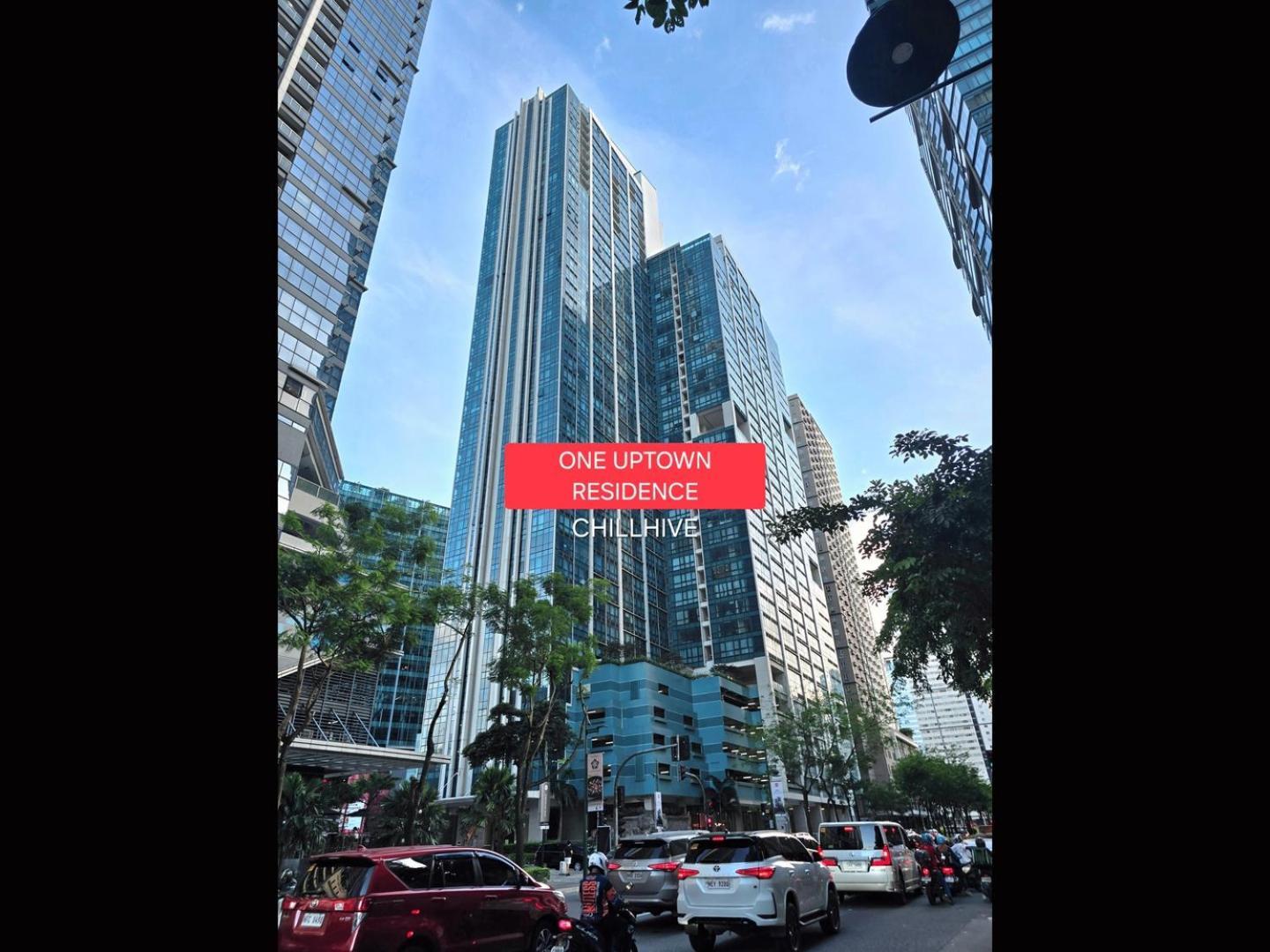 Prime 1br Infront Grand Hyatt Bgc #oursw20d1 *
