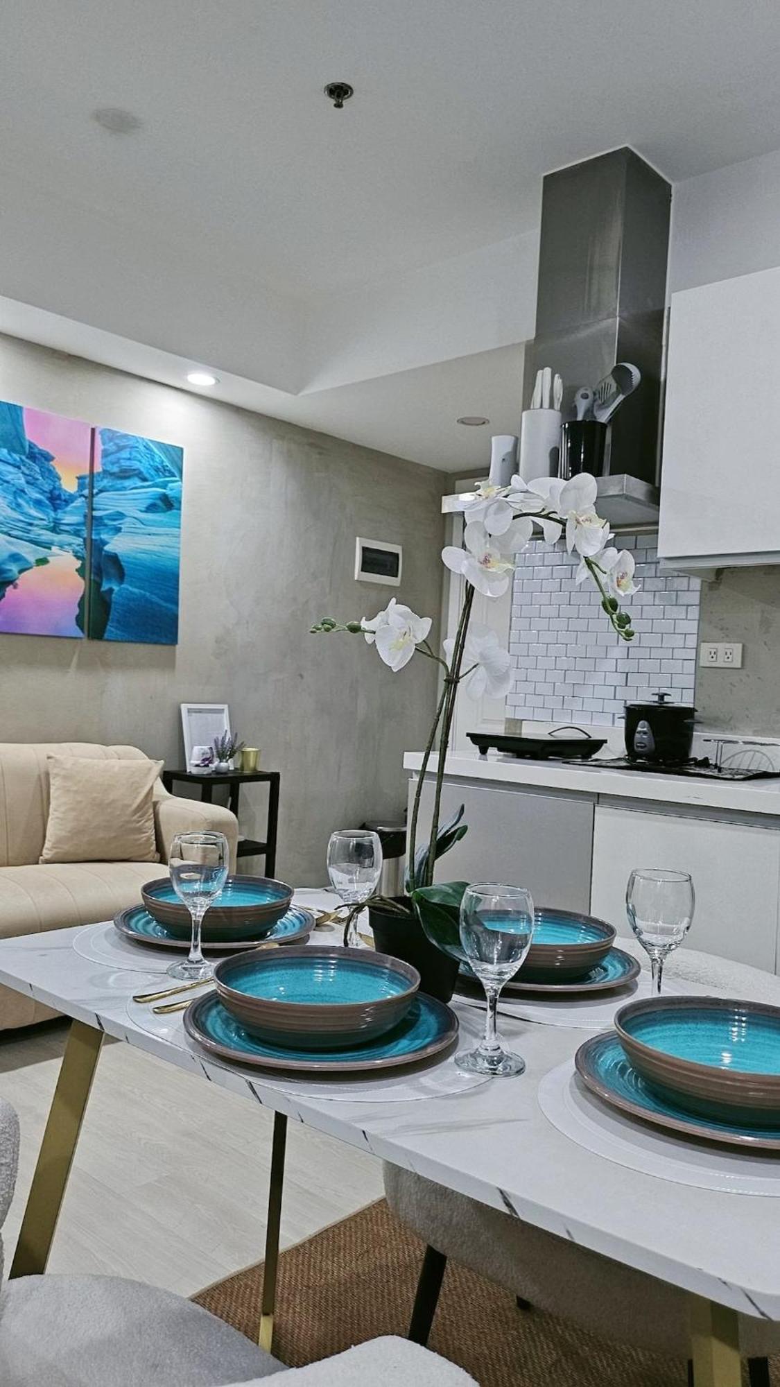 Cozy Azure Urban Residences Manila