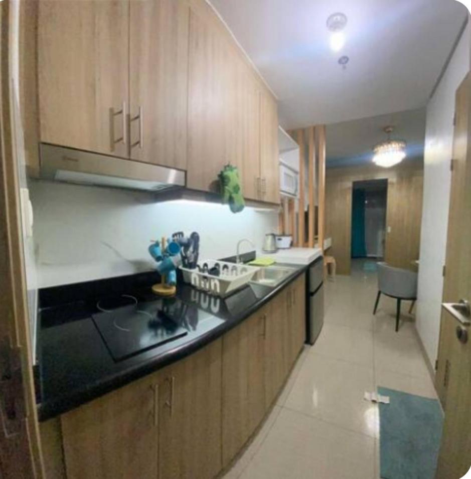 Modern Comfort At Shore 2 Moa Apartment