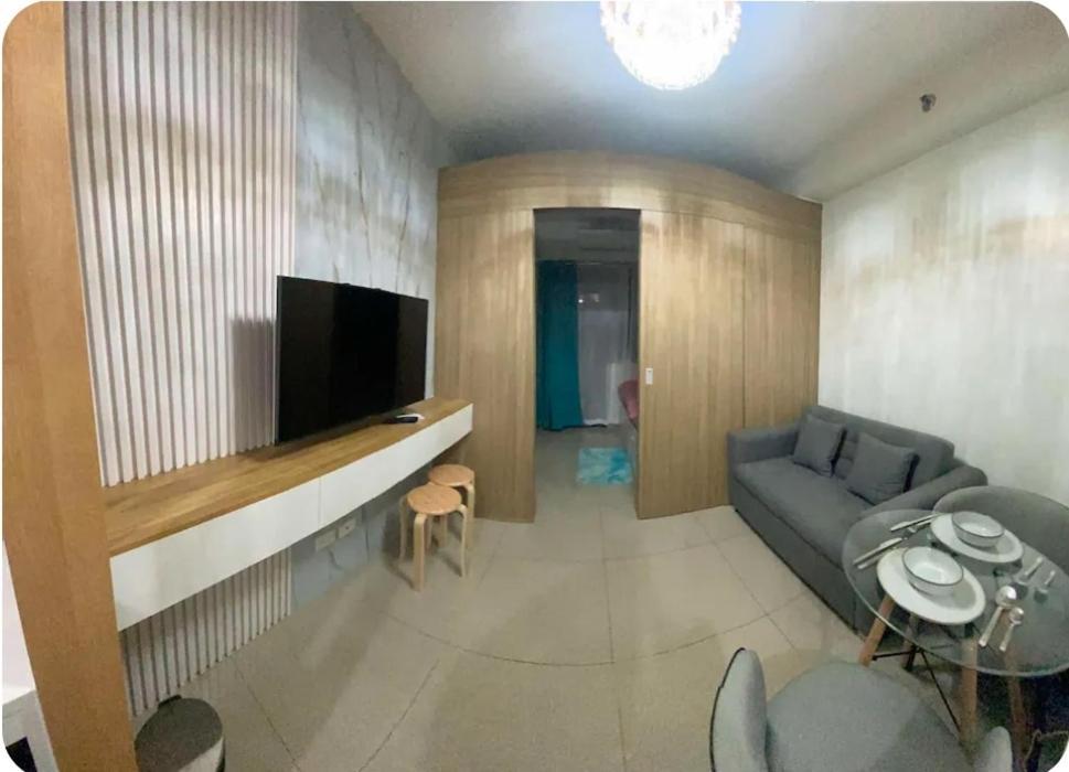 Modern Comfort At Shore 2 Moa Manila