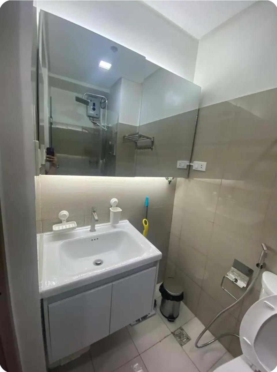 Apartment Modern Comfort At Shore 2 Moa *