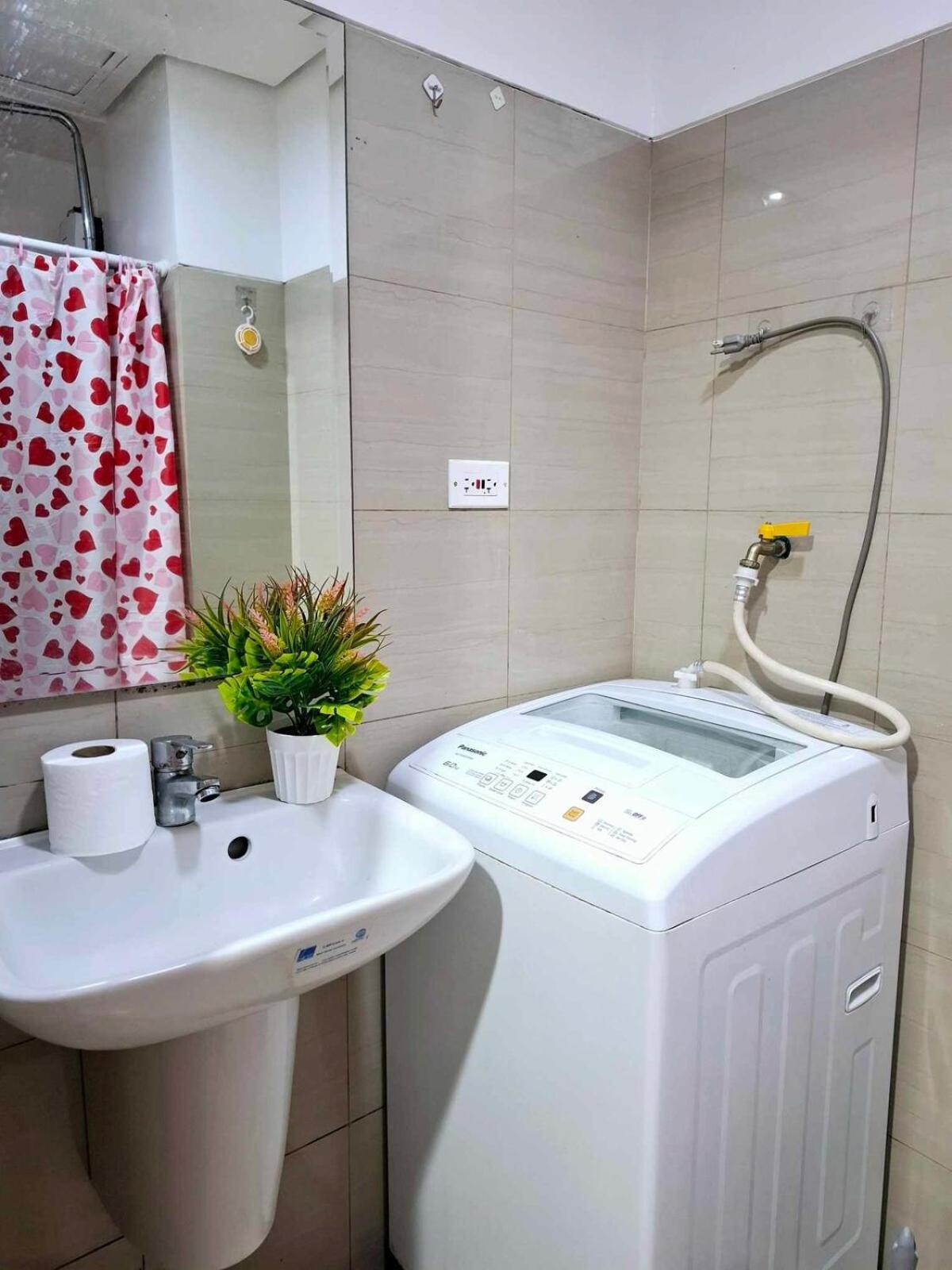 Apartment Wooden Style Amenities View Manila