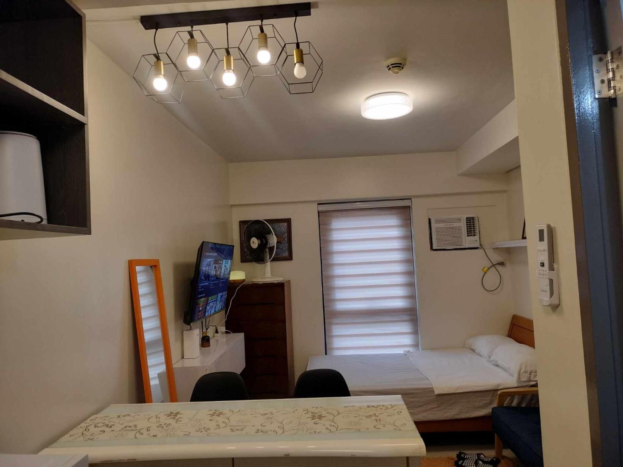 Apartment 7 By Filinvest *