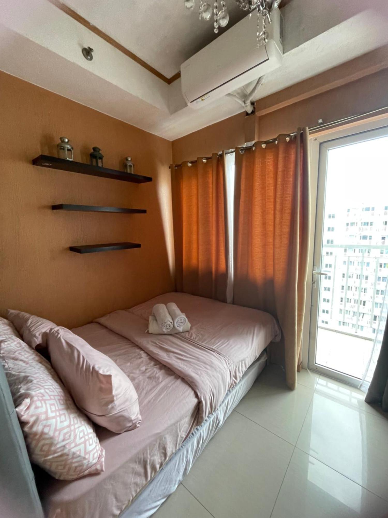 1528 Pool View With Balcony Apartment *