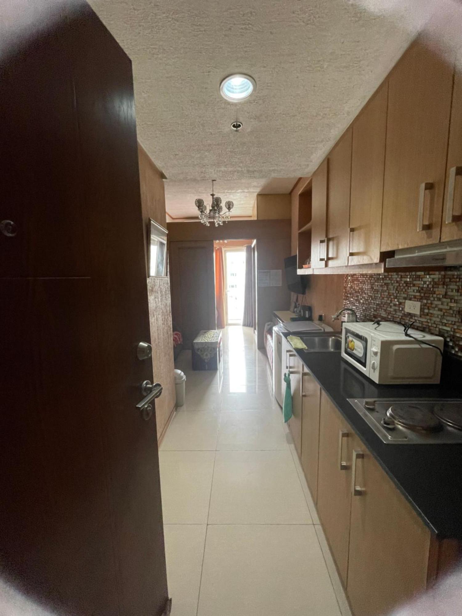 1528 Pool View With Balcony Manila