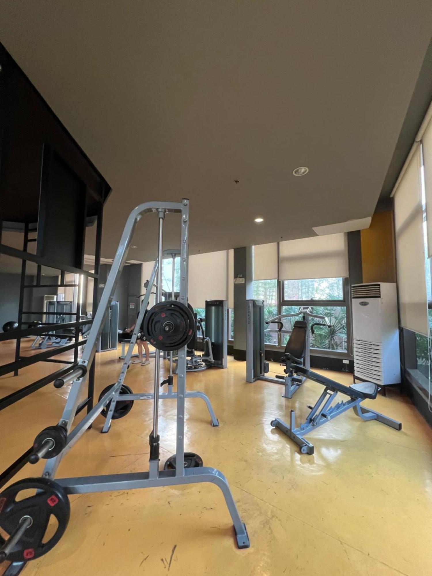 Apartment Bay Staycation Manila