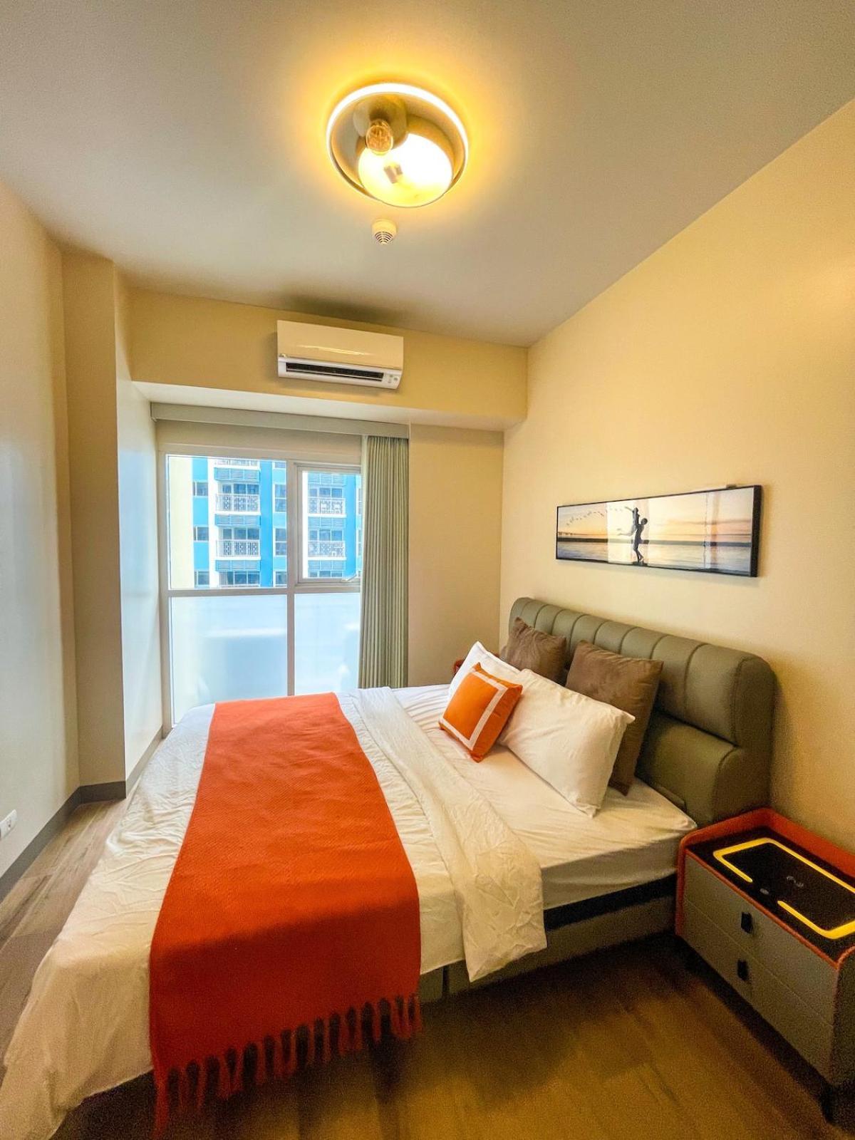 Spacious 1br Near Okada, Solaire, Airport *