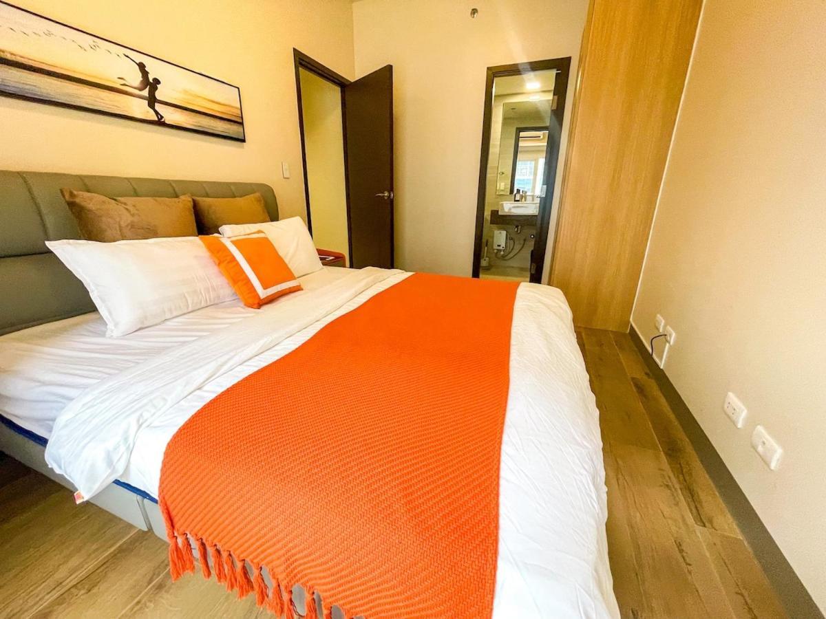 Spacious 1br Near Okada, Solaire, Airport Apartment