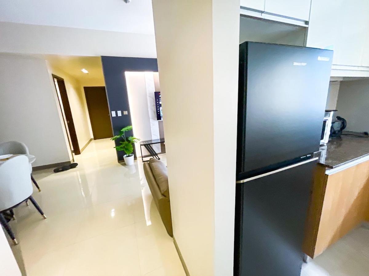 Apartment Spacious 1br Near Okada, Solaire, Airport Manila