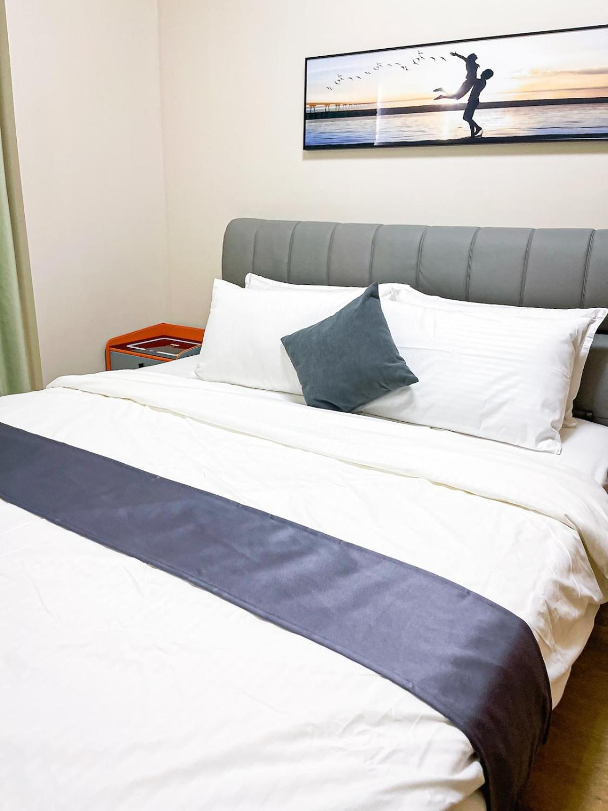 Spacious 1br Near Okada, Solaire, Airport Apartment