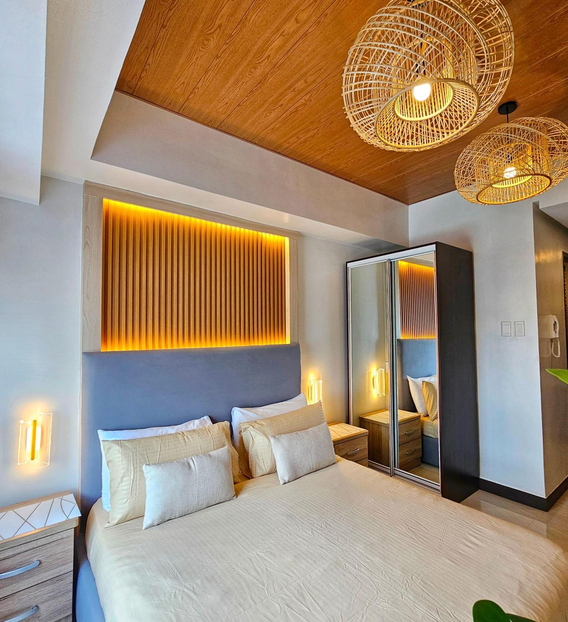 Casa Aurora * Manila