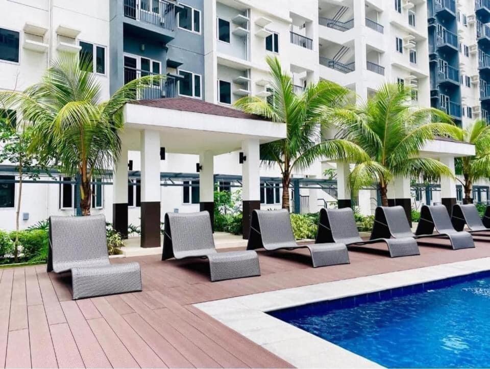 2br Staycation & Celebration Oasis In Quezon * Manila