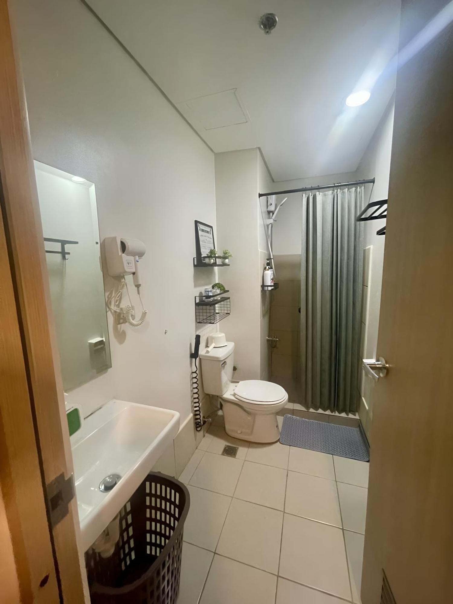 2br Staycation & Celebration Oasis In Quezon * Manila