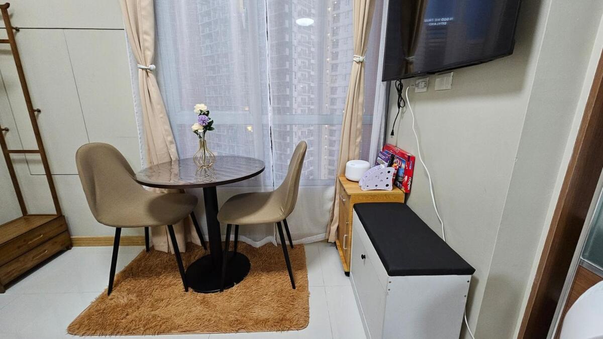 Chic Near Megamall And Shangrila Plaza Apartment Manila