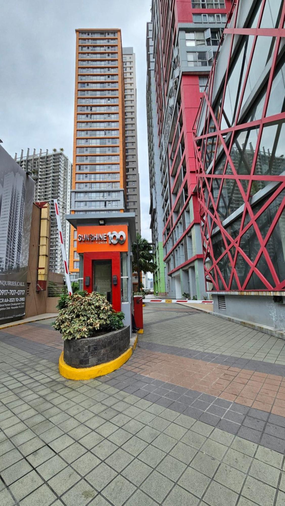 Chic Near Megamall And Shangrila Plaza Apartment Manila