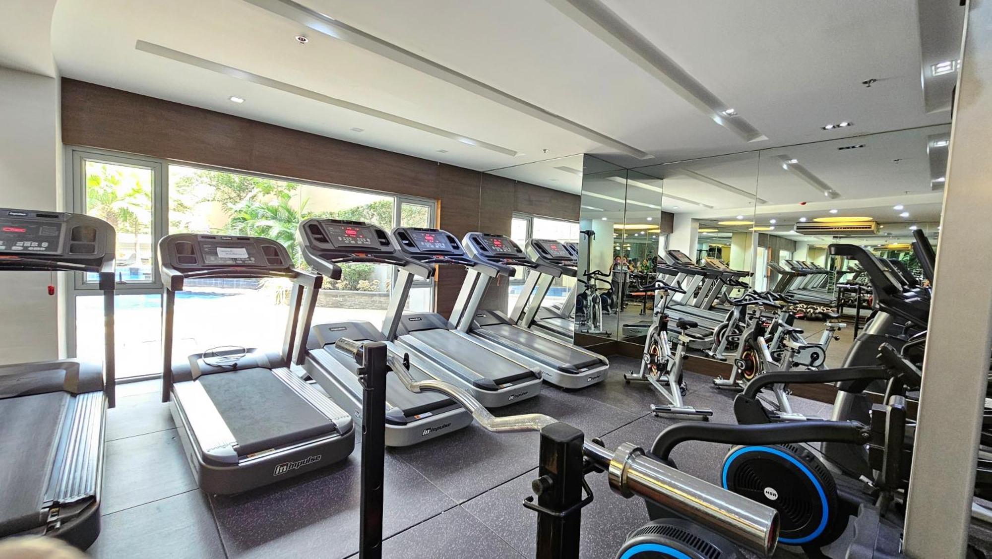 Chic Near Megamall And Shangrila Plaza *