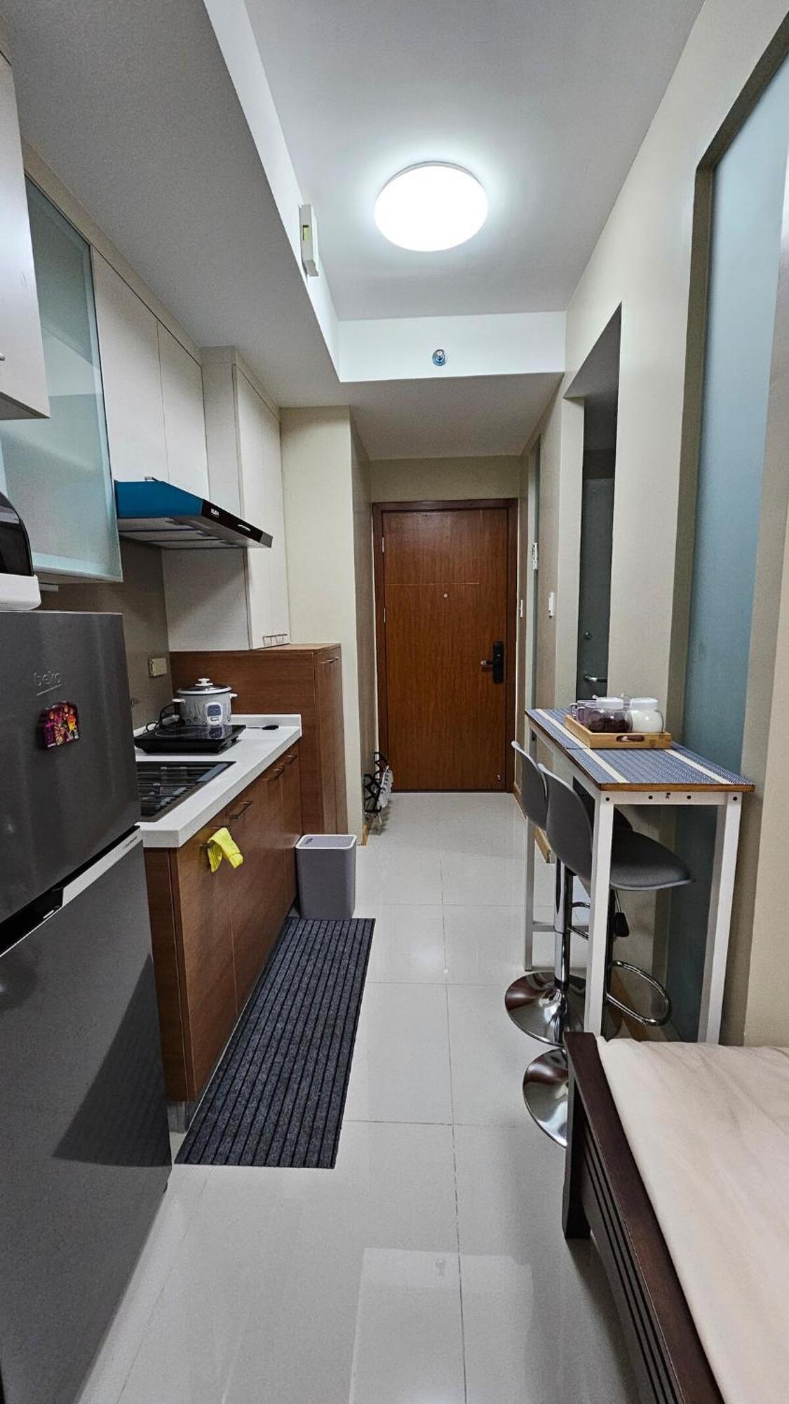 Chic Near Megamall And Shangrila Plaza Apartment *
