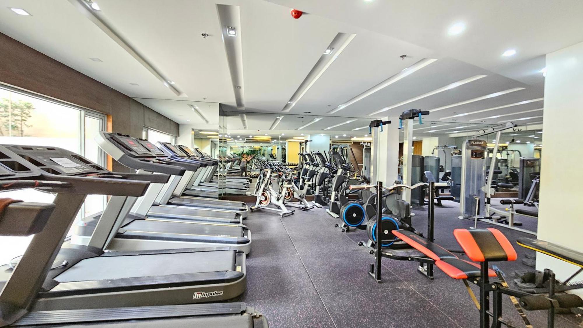 Apartment Chic Near Megamall And Shangrila Plaza