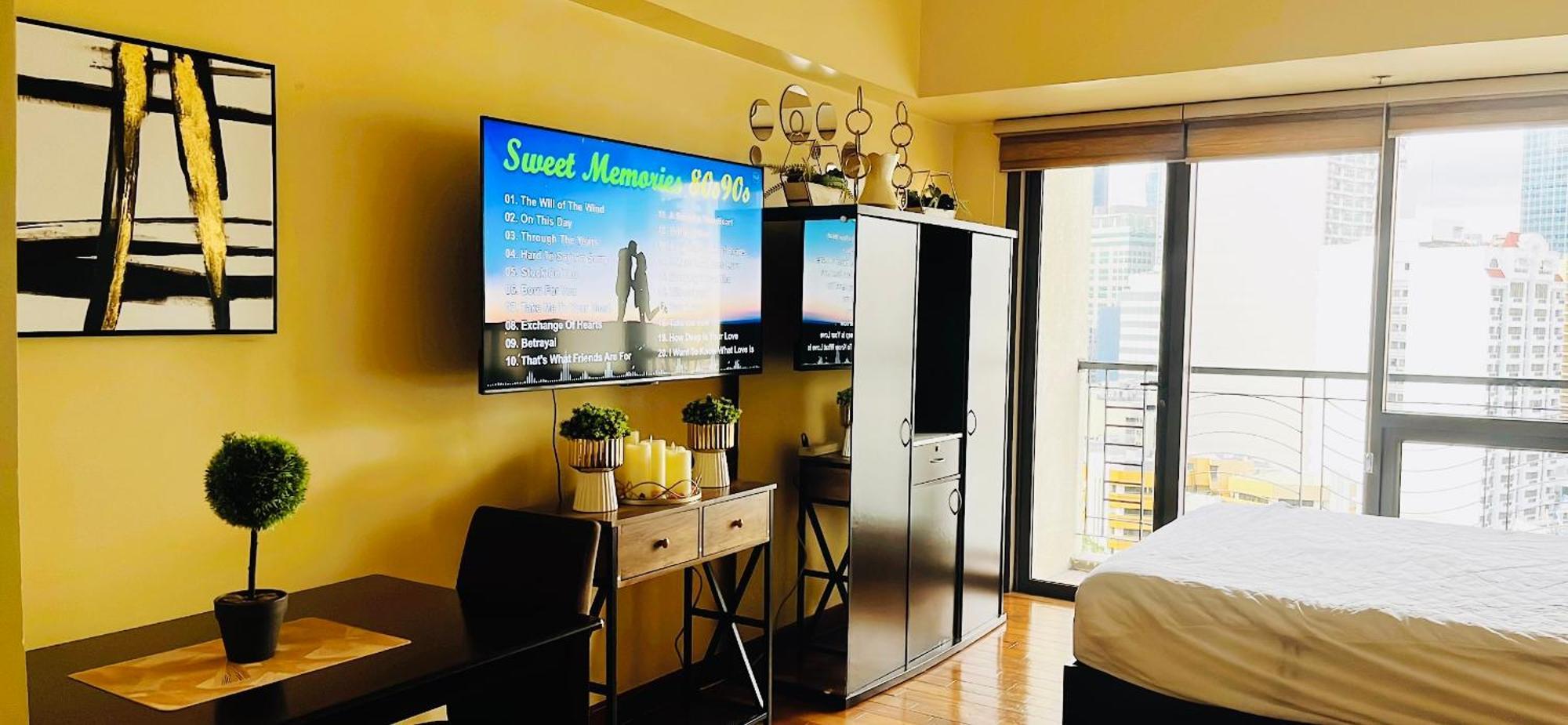 Apartment Mosaic Tower