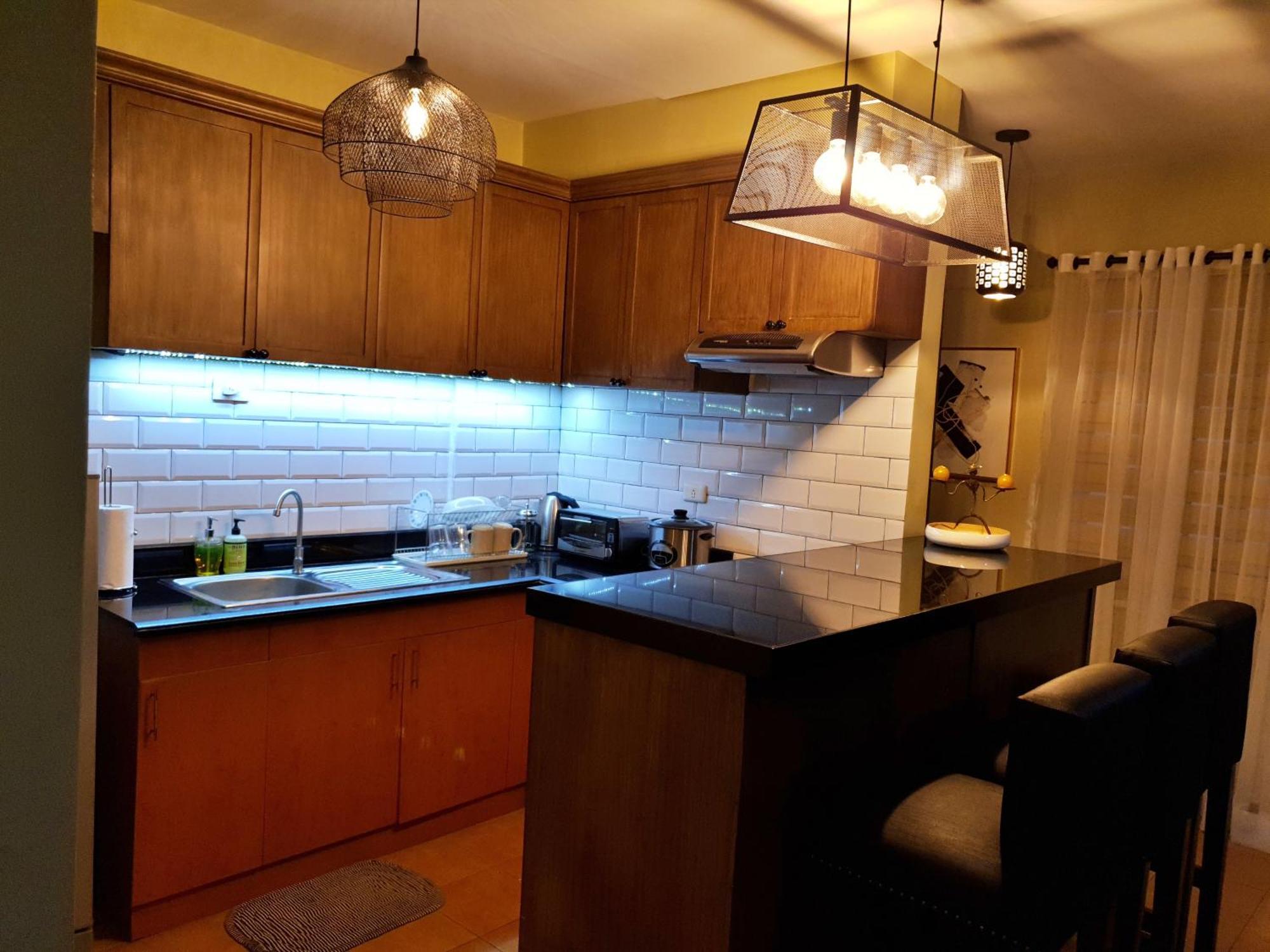 Apartment 3br Gf At Acacia Lane *