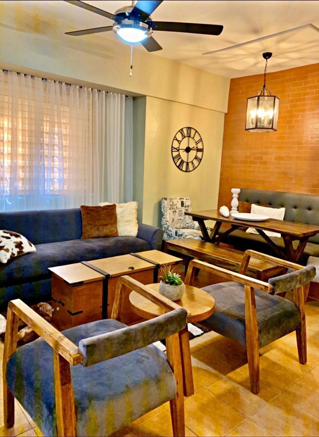 3br Gf At Acacia Lane *