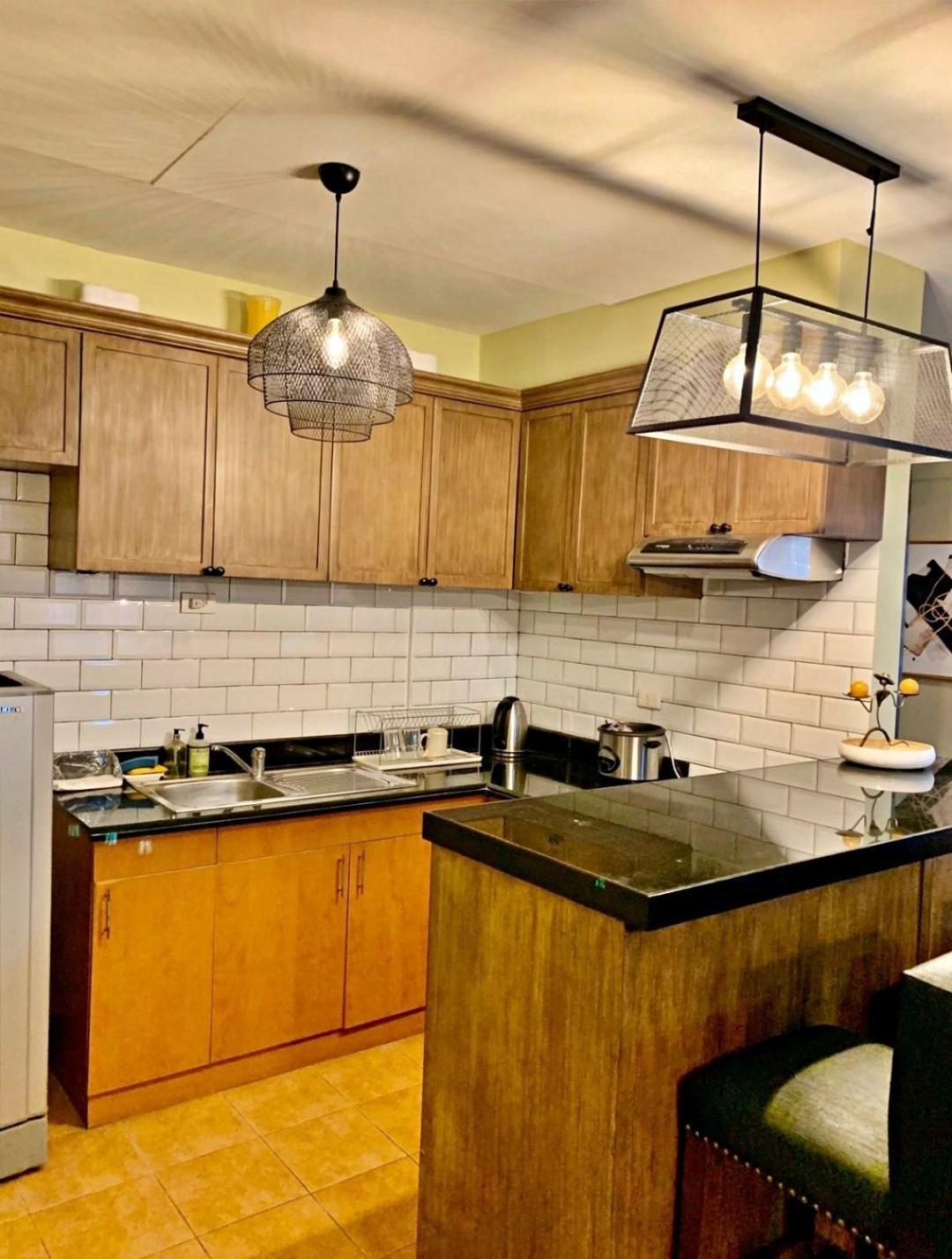 Apartment 3br Gf At Acacia Lane Manila
