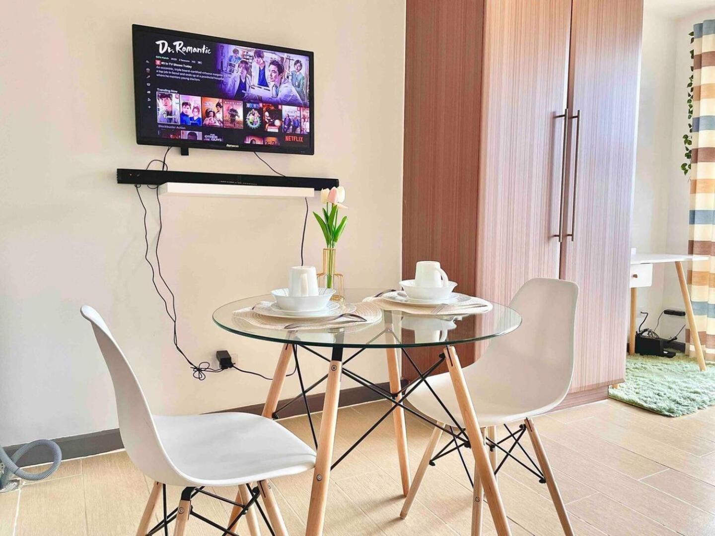 Holiday home Luxury Bgc Near Venice Mall #vlra22e