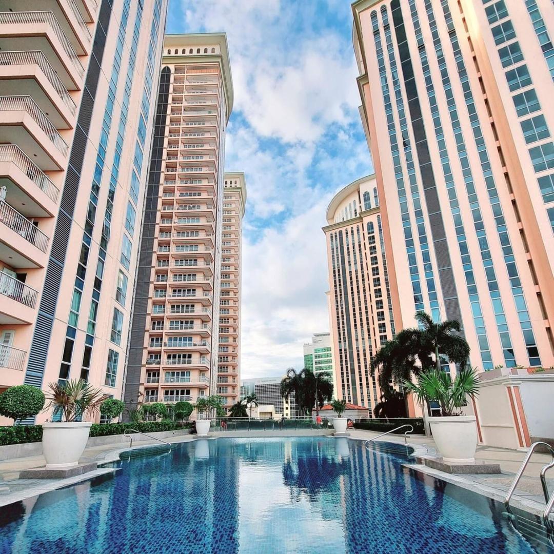 Luxury Bgc Near Venice Mall #vlra22e Holiday home