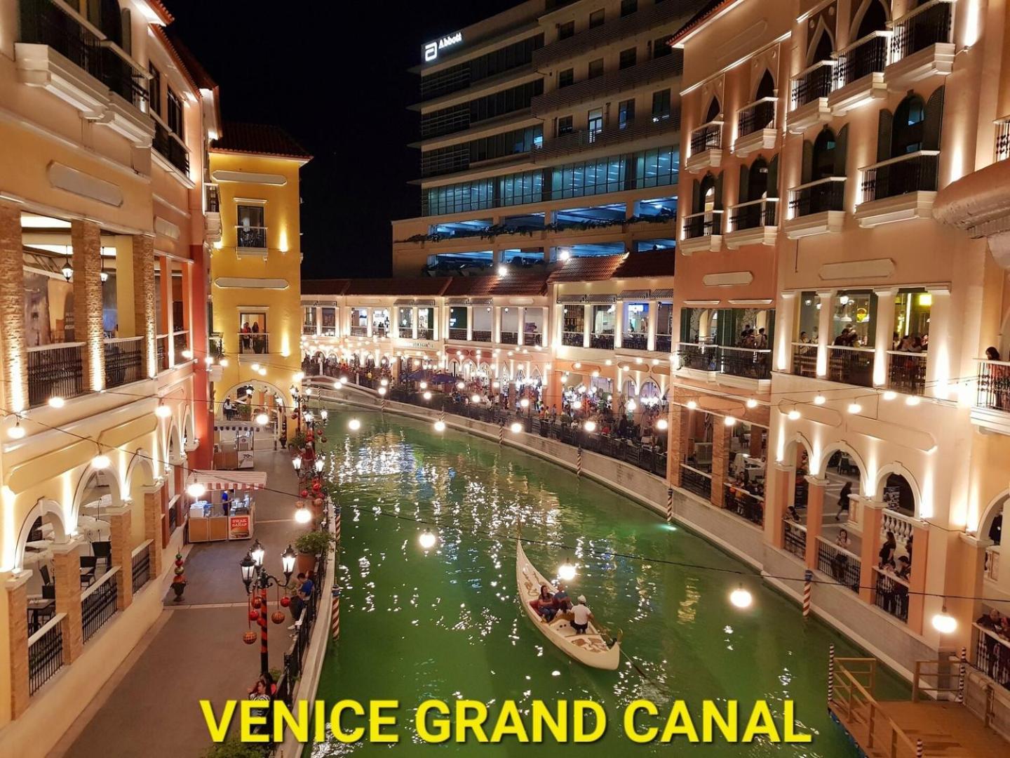 Luxury Bgc Condo, Venice Grand Canal #vlrc5h Holiday home