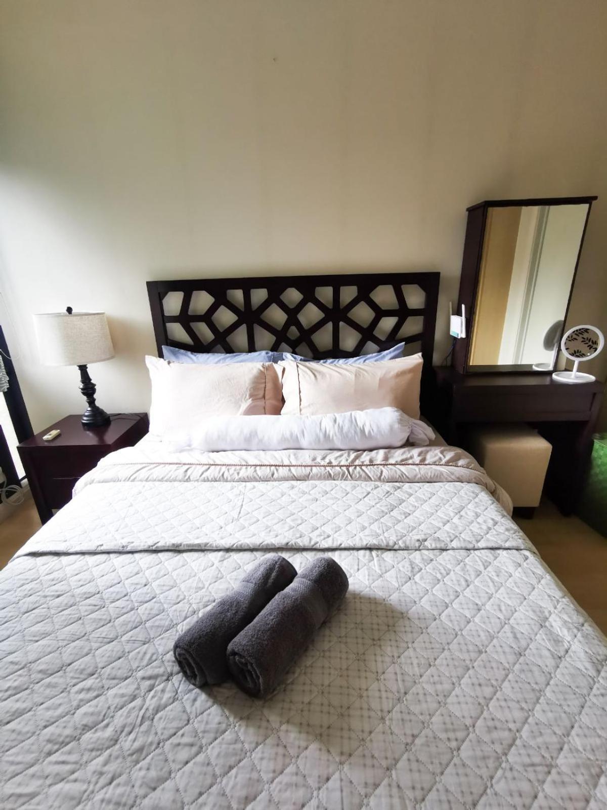 Aparthotel Spacious 1br Near Nightlife And Business Center In Makati