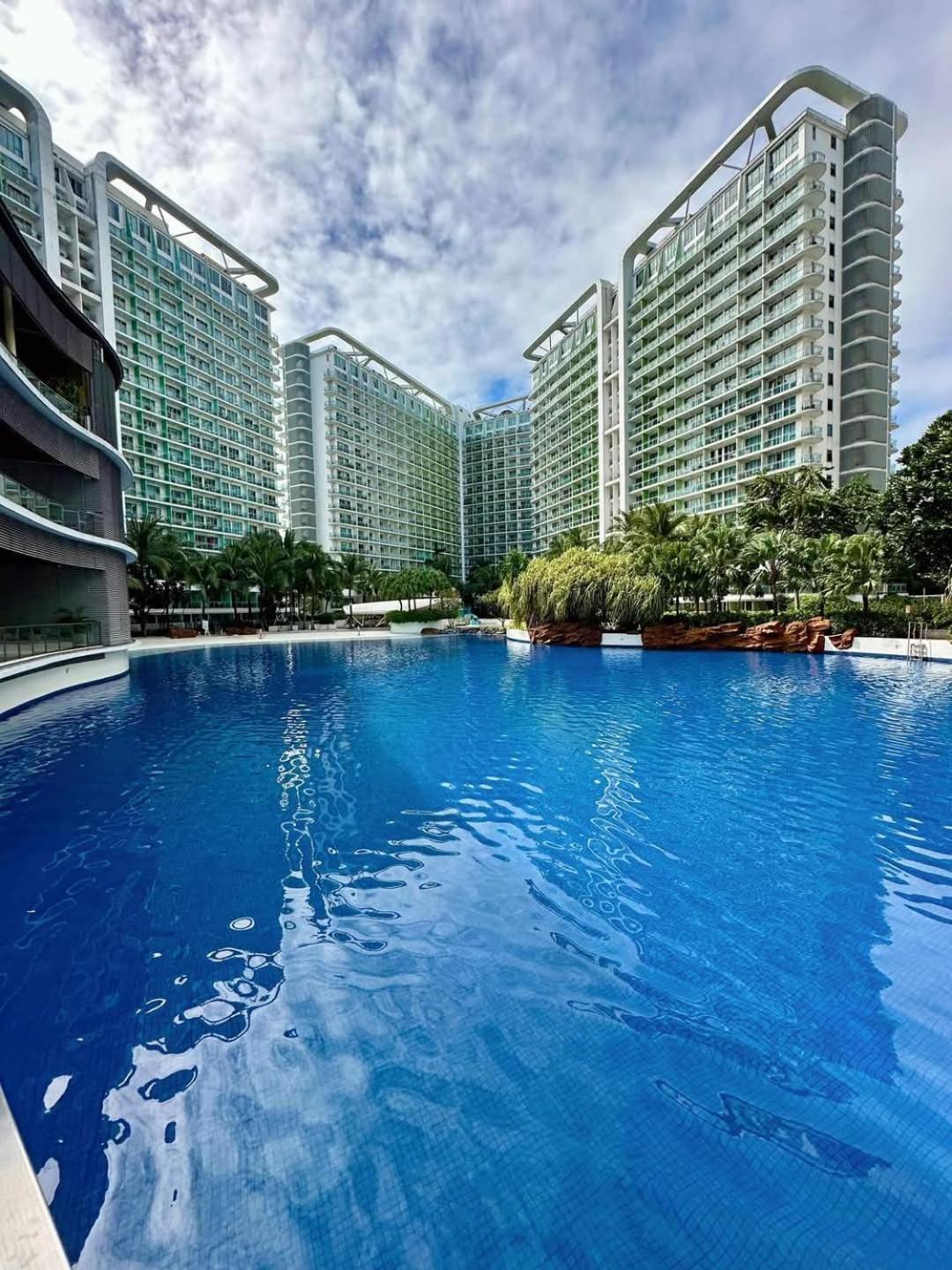 Amrs Unit * Manila