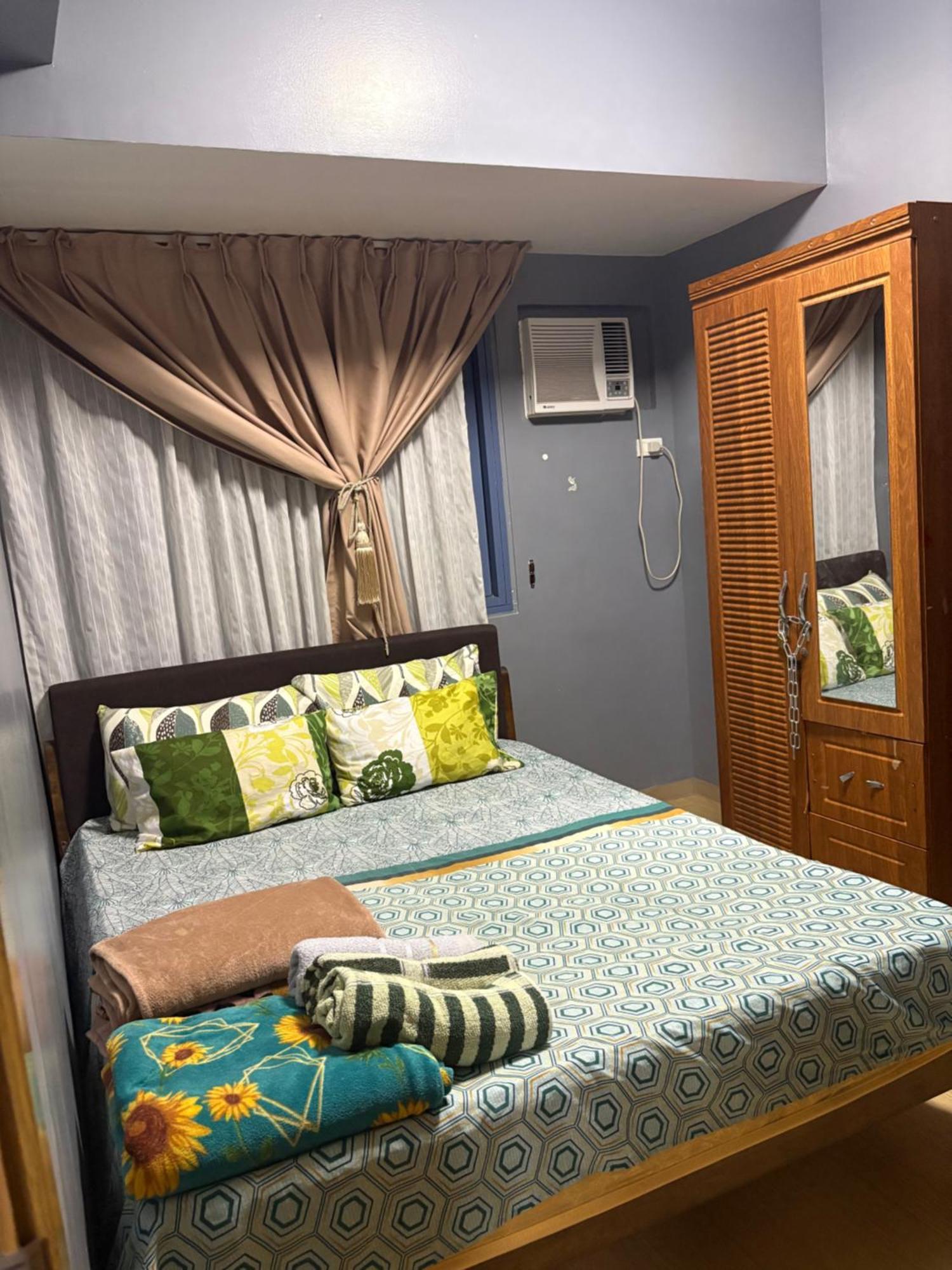 Apartment Familyroom 1 Bedroom