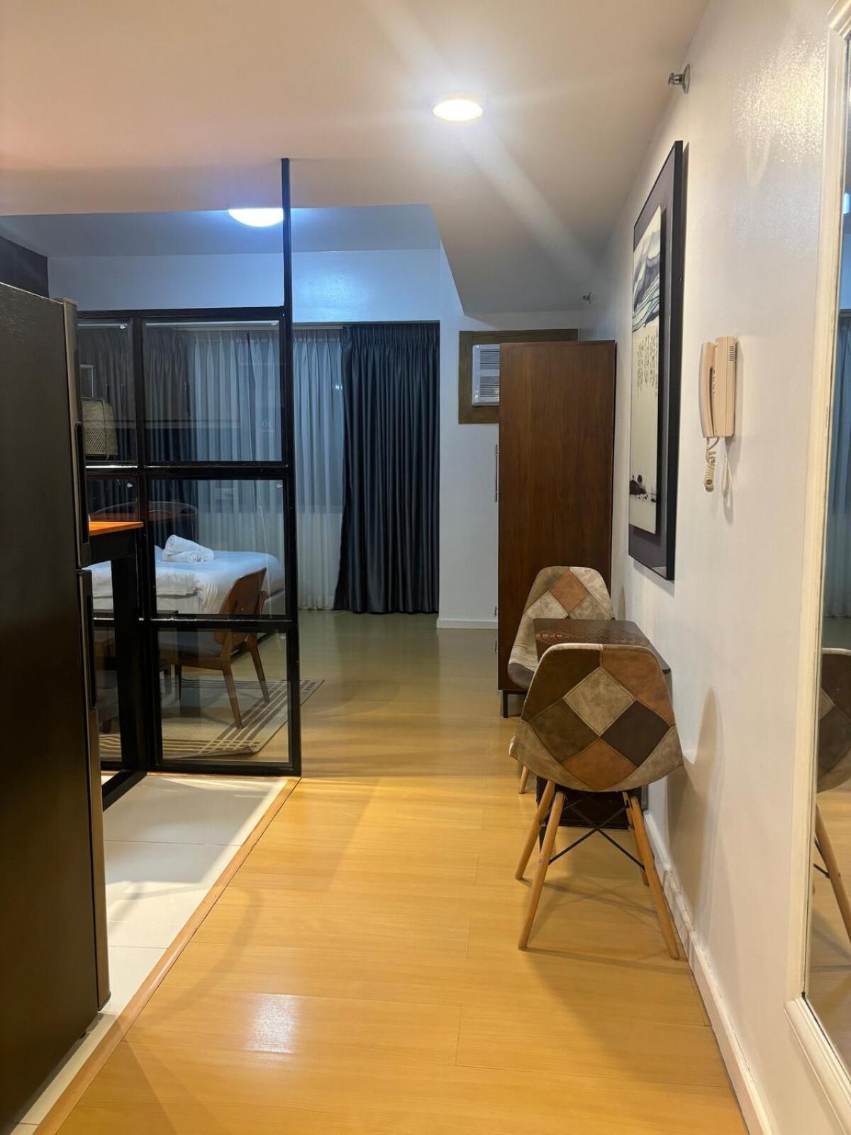 Cozy Unit In Avant Bg Manila