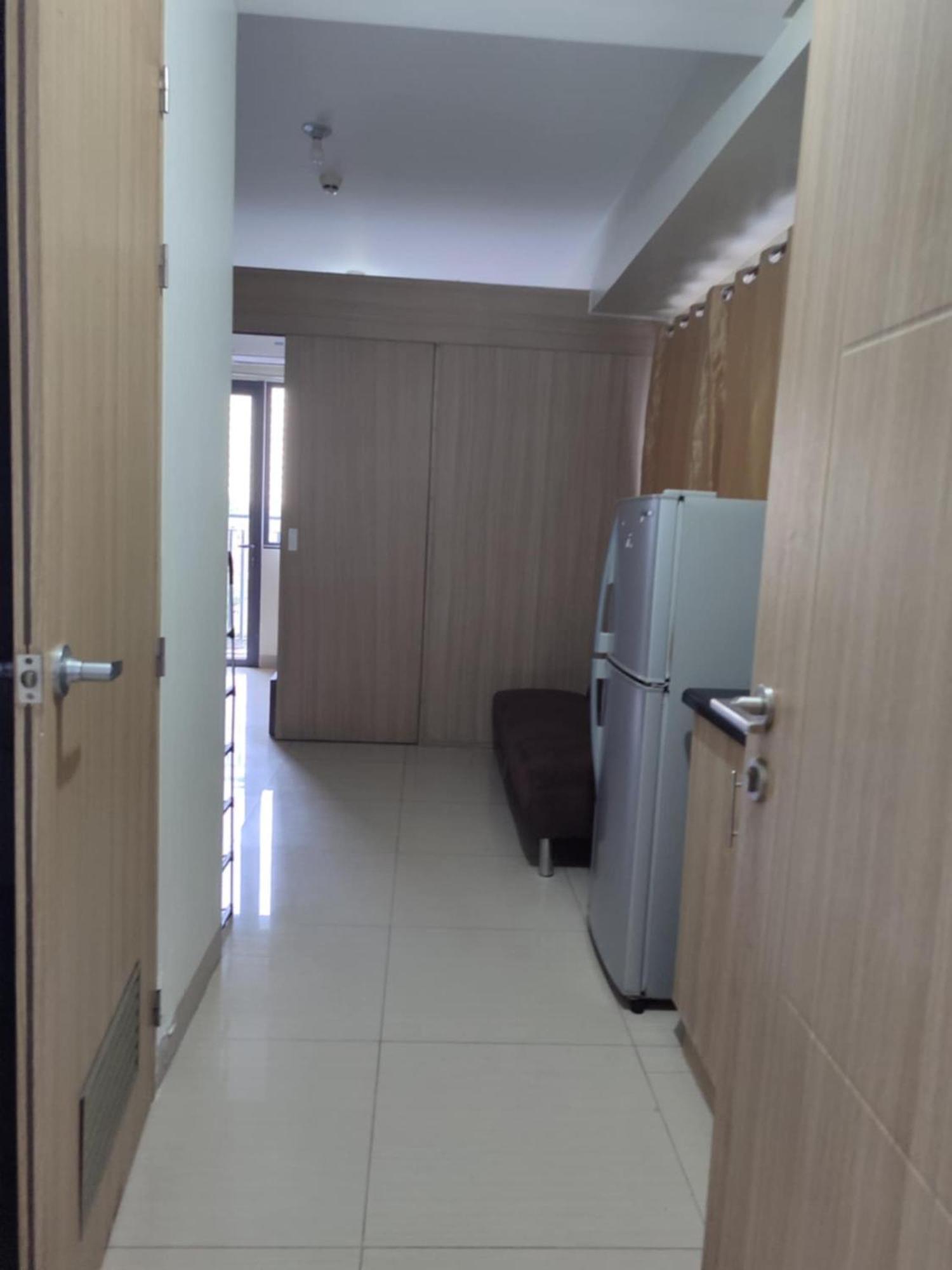 Apartment Shore 2 Tower 1 Staycation Near Moa, Picc, Starcity, World Trade, Smx, Moa Arena & Naia 123 Manila