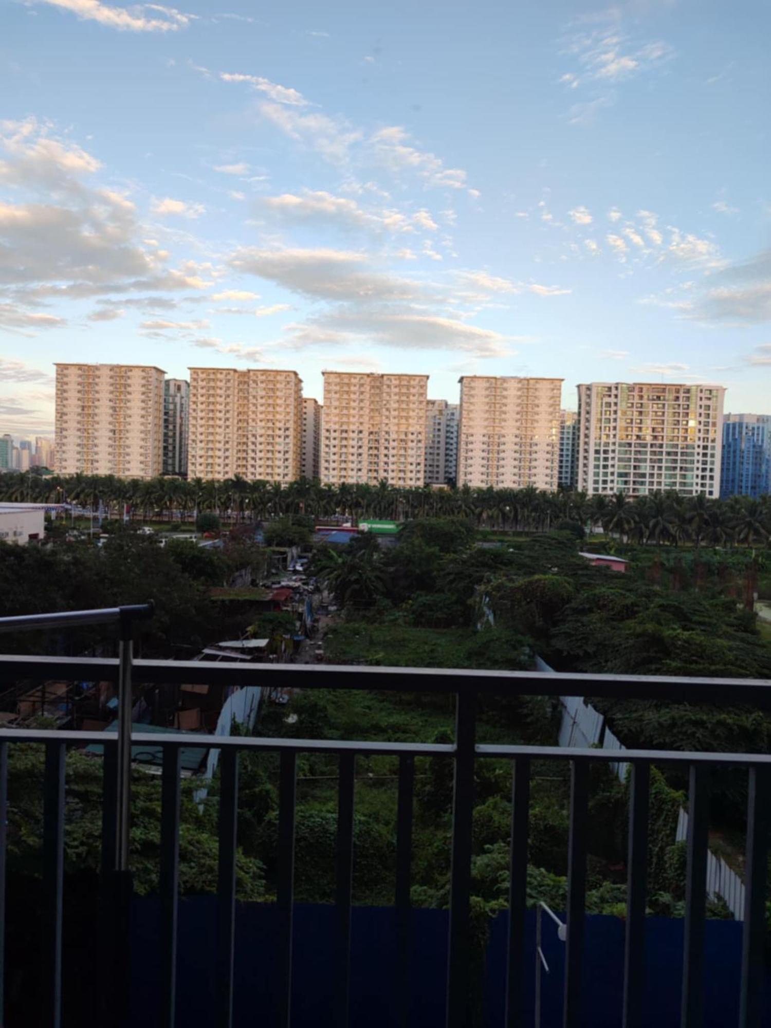 Shore 2 Tower 1 Staycation Near Moa, Picc, Starcity, World Trade, Smx, Moa Arena & Naia 123