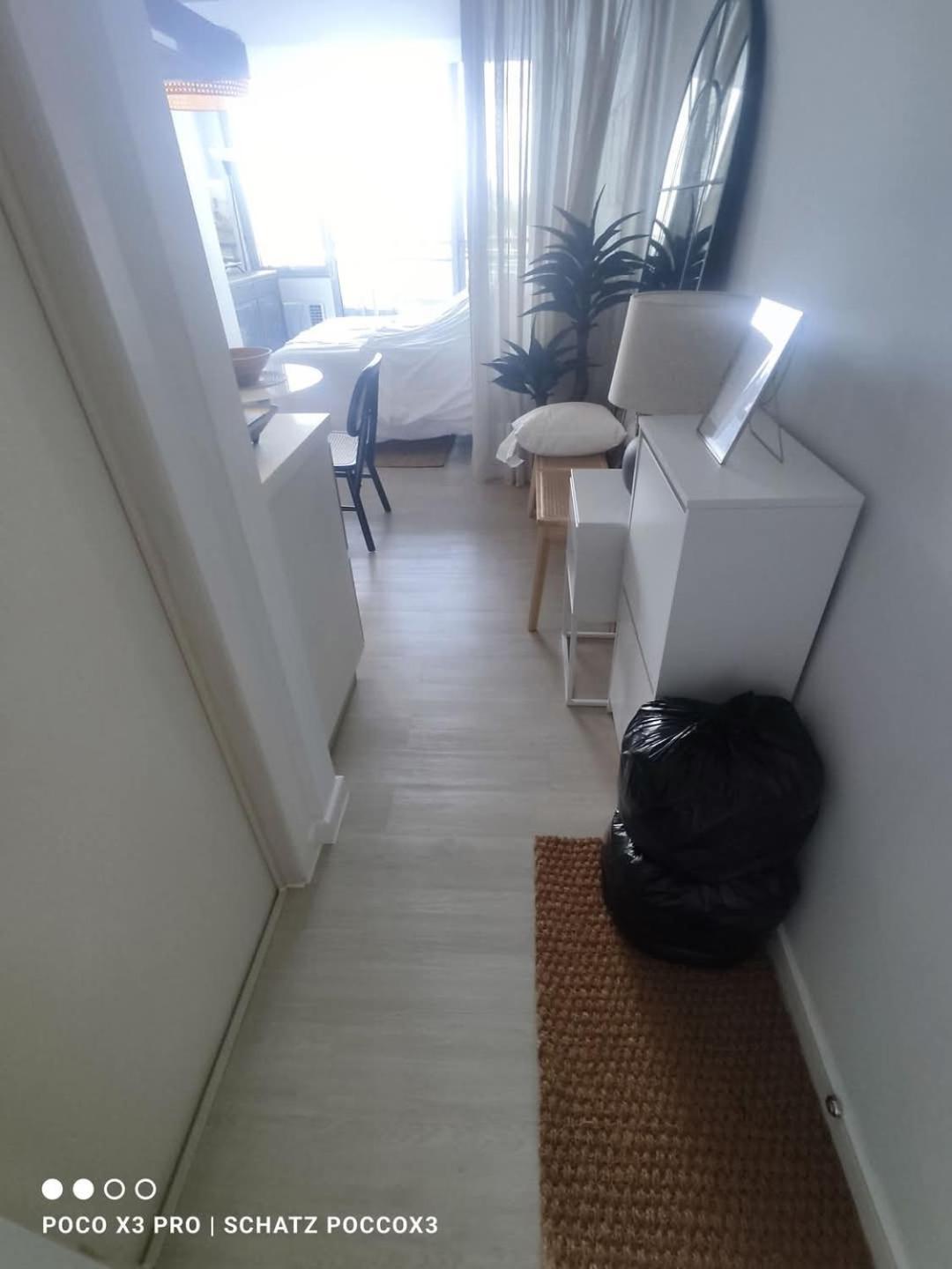 Casa Gloria Staycation Apartment