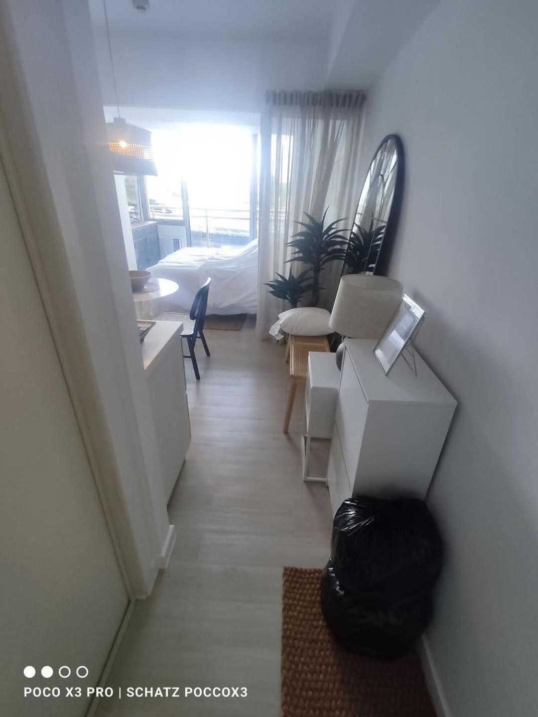 Casa Gloria Staycation Apartment Manila