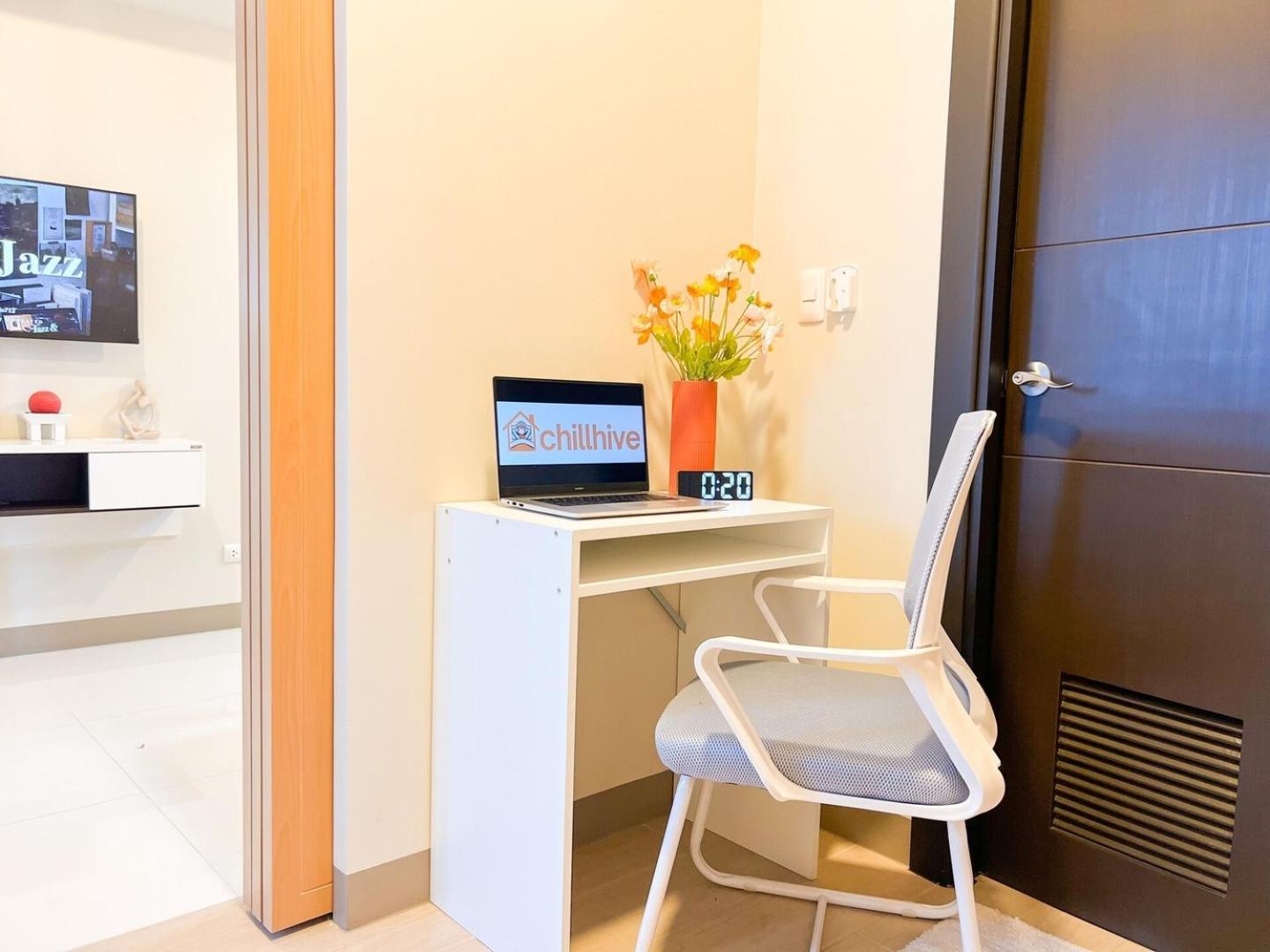 Luxury Bgc Across Mitsukoshi #upt112b Holiday home *