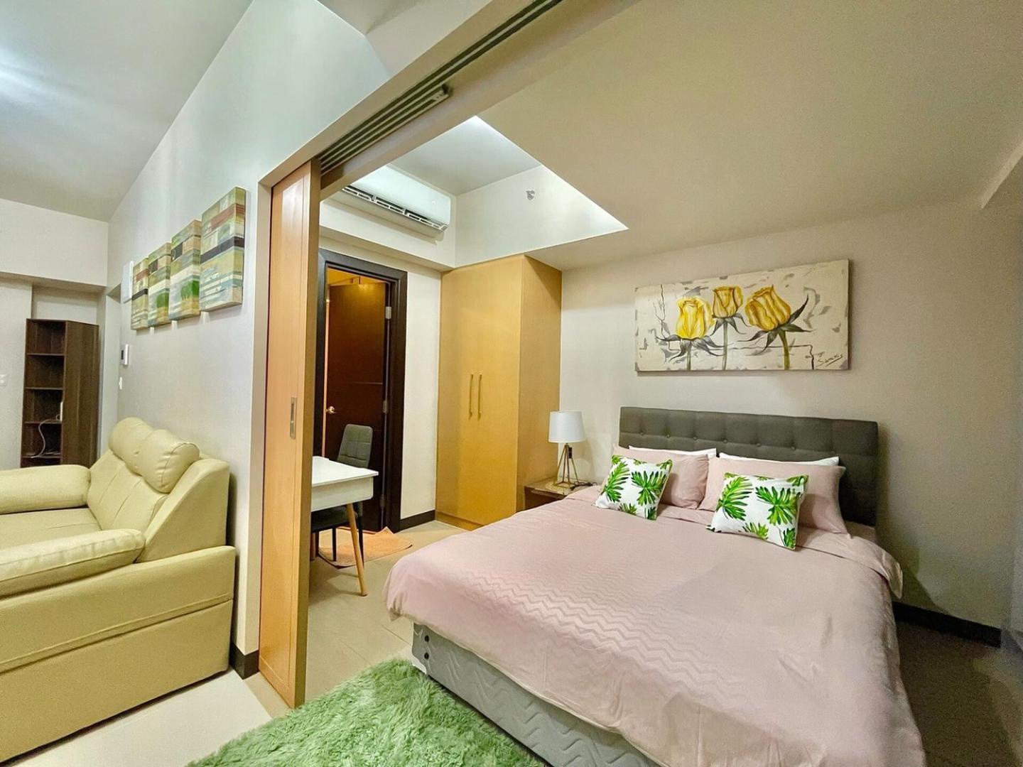 Holiday home Prime Bgc Near Grand Hyatt #upt131q *